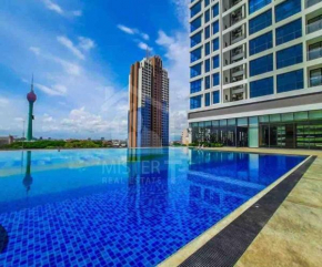 2BR Apartment in Capitol Twin Peaks 24th Floor